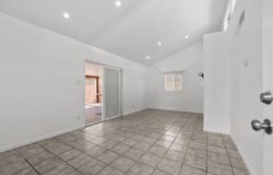 147 SUNSET Place SW, Albuquerque, NM 87105