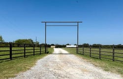 510 S Swanson Road, Mineral Wells, TX 76067