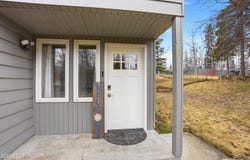 3436 Creekside Drive, Anchorage, AK 99504
