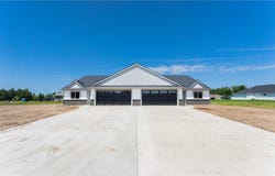 322 Old Glory Dr NE, Alexandria, MN 56308