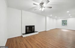 14839 HOXTON SQ, CENTREVILLE, VA 20120