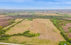 Valleyview Avenue, Truro, IA 50257