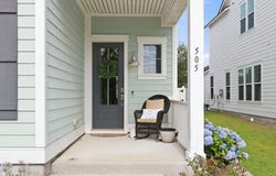 505 N Commodore Way, Summerville, SC 29483