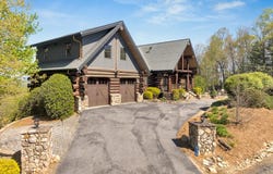 539 Deer Crest Overlook, Blue Ridge, GA 30513