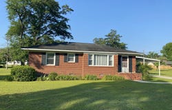 405 Pollock Street, Pollocksville, NC 28573
