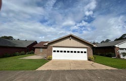 1709  Sunset, Magnolia, AR 71753