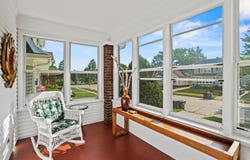 612 Monroe Ave, Racine, WI 53405