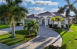 5221 SW 9th Place, Cape Coral, FL 33914