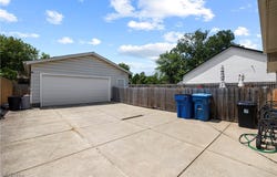 7520 Goldenrod Drive, Mentor on the Lake, OH 44060