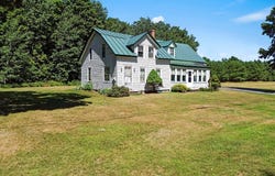 82 Quaker Hill Road, Albion, ME 04910