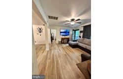 409 ELM AVENUE, CHESILHURST, NJ 08089