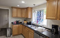 302 YEW St, Kelso, WA 98626