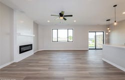 7000 Lake Hill Drive unit: 74, Des Moines, IA 50320
