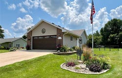 103 4th Place SW, Geneva, MN 56035