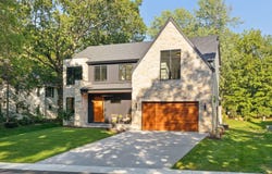 20555 Linden Road, Deephaven, MN 55331