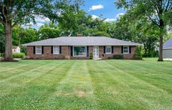 1166 St Theresa Drive, Dardenne Prairie, MO 63368