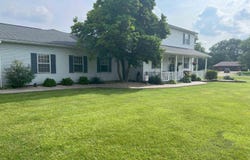 118 Edlen Lane, Jacksonville, IL 62650