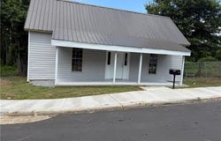 302 Sirrine Street, Honea Path, SC 29654