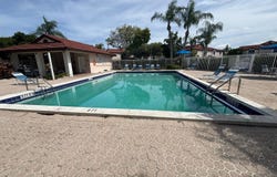 11201 SW 13th Street, Pembroke Pines, FL 33025