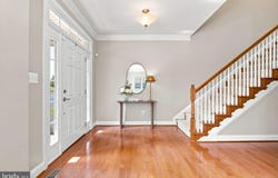 2055 SQUARE TILLER Mews, WOODBRIDGE, VA 22191
