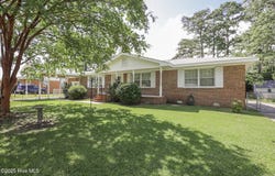 419 Scott Avenue, Jacksonville, NC 28546