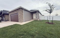 4061 SADDLEBACK LN, Cheyenne, WY 82001