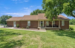 2714 Pea Ridge Road, Waddy, KY 40076