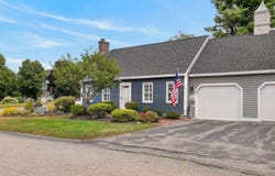 11 Greenbriar Way, South Portland, ME 04106