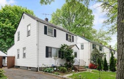 420 Hollywood Ave, Hillside Twp., NJ 07205-2716