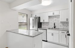 1914 High Sun Drive, Florissant, MO 63031
