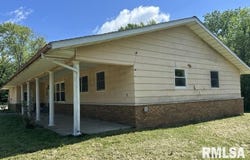 1308 E 7TH Street, West Frankfort, IL 62896