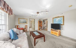 1422 Piedmont Circle, St Peters, MO 63304