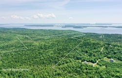 321 Atlantic Highway, Northport, ME 04849