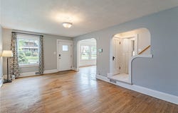 2192 Barrington Road, University Heights, OH 44118