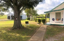 1523 FM 1465, Tuleta, TX 78162