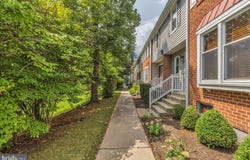 1026 SOCIETY HILL BOULEVARD, CHERRY HILL, NJ 08003