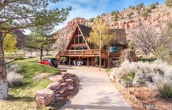 752 W Stagecoach Trail, Kanab, UT 84741