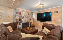 92282 Entrance Drive, Lawton, MI 49065