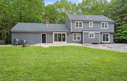 1575 MIDDLE Road, East Greenwich, RI 02818