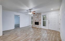 703 Country Aire DR, Round Rock, TX 78664