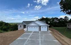 1012 N Mill Drive, Festus, MO 63028