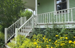9 Lincoln Street, Rockland, ME 04841