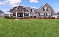4 Honeysuckle Drive, Claxton, GA 30417