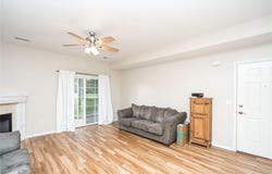 1655 34th Avenue SW unit: 3, Altoona, IA 50009