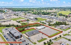 200 N 30th Street, Escanaba, MI 49829