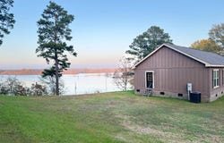 940 STEWART ST, MANY, LA 71449