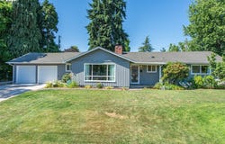3005 COUNTRY LN, Eugene, OR 97401