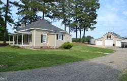 1066 Nc 27 E, Lillington, NC 27546
