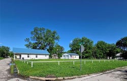 602 N Collins Avenue, Okmulgee, OK 74447