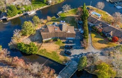 32 Biltmore Avenue Avenue, Oakdale, NY 11769